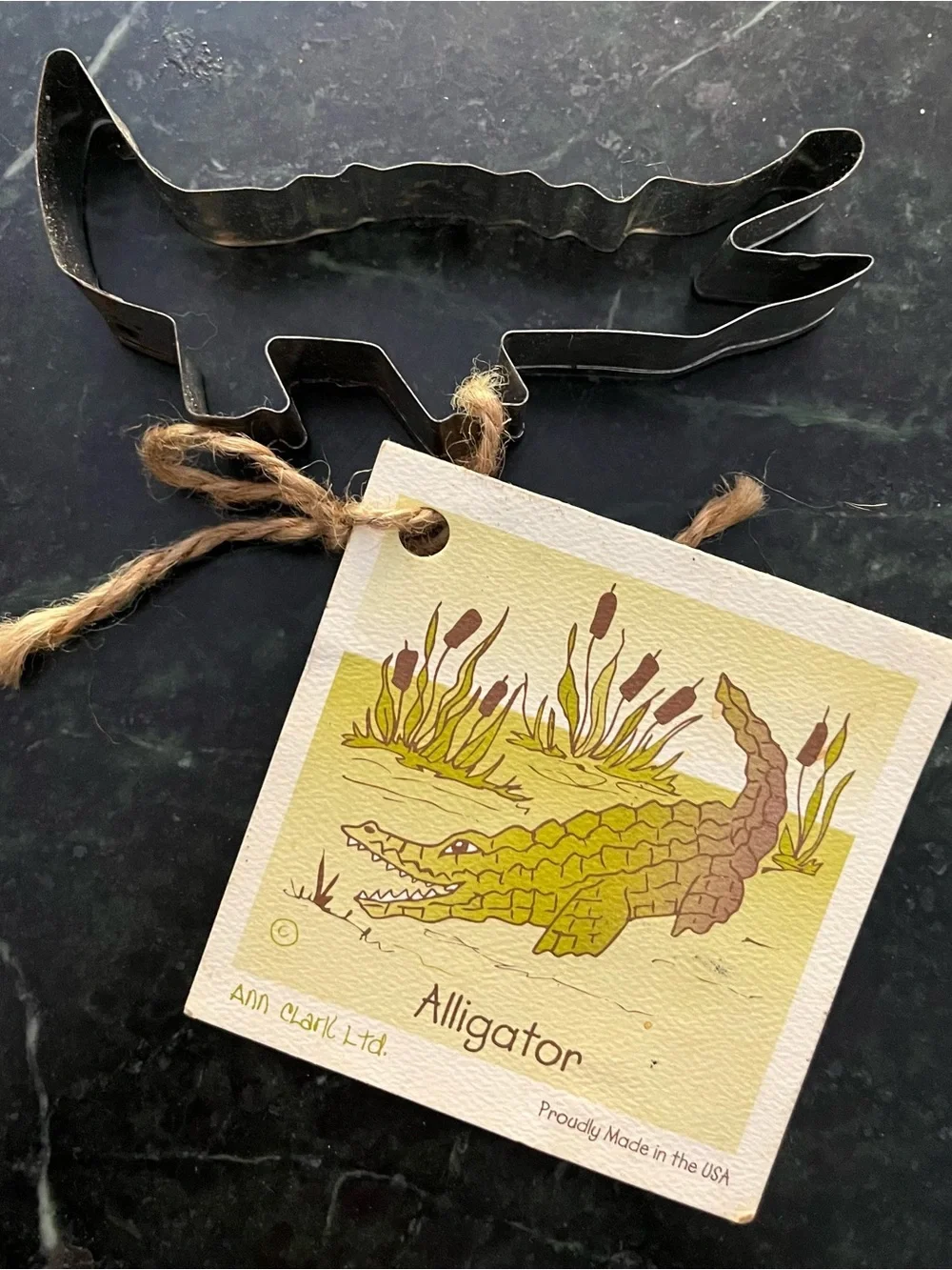 Ann Clark Alligator Cookie Cutter Made USA Metal w Original Tag Recipe Vermont
